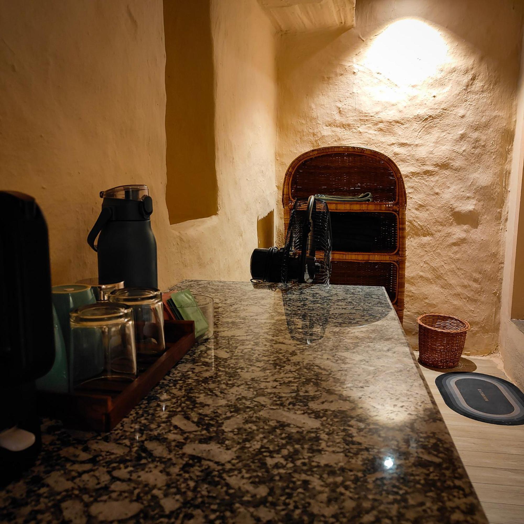 Cafe Buransh Villa Sari Ngoại thất bức ảnh