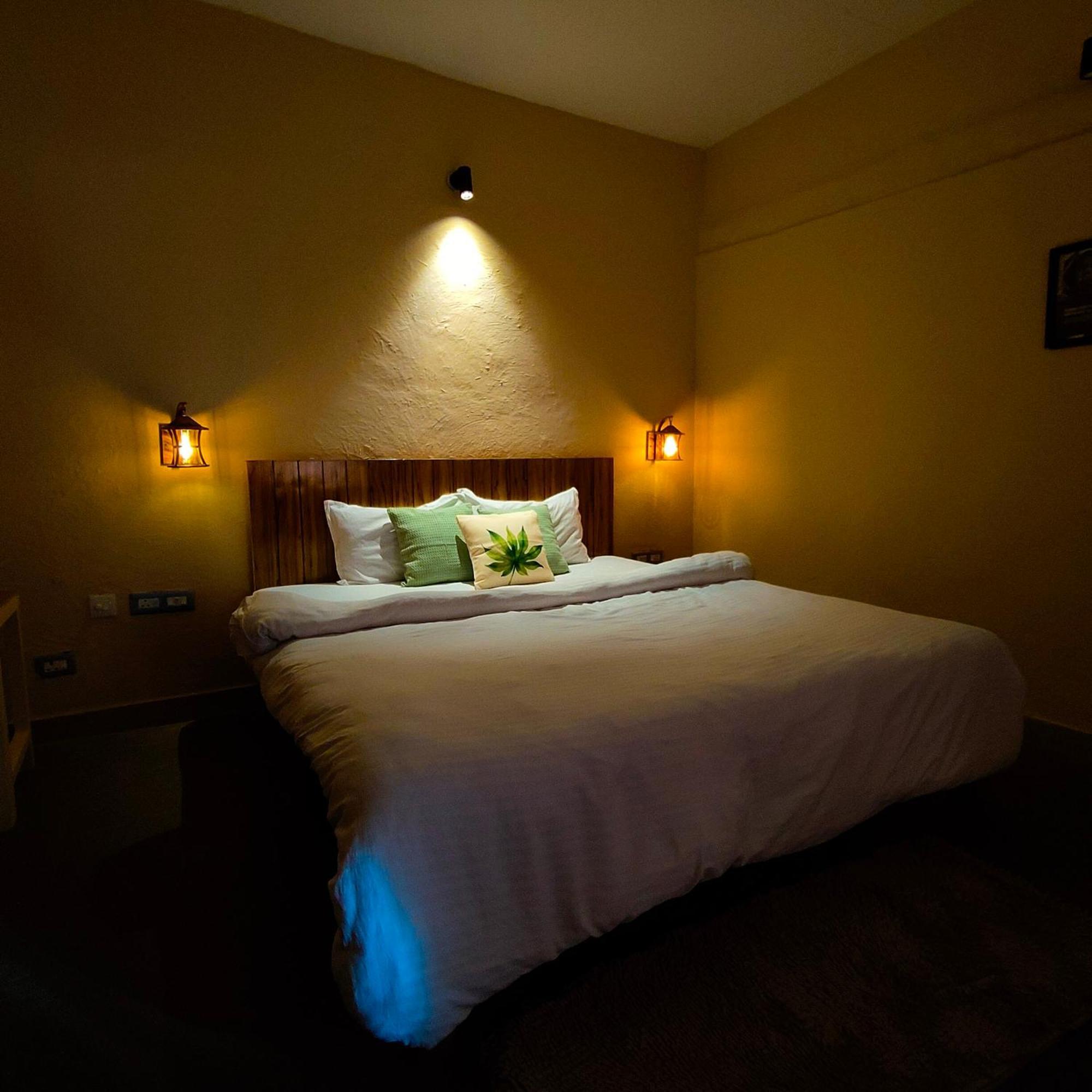 Cafe Buransh Villa Sari Ngoại thất bức ảnh